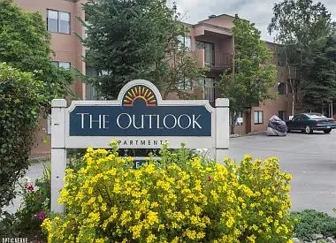The Outlook Apartments — Photo 14