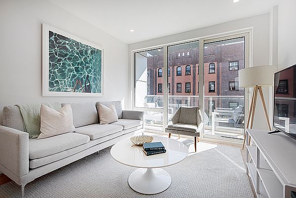 1st image of 148-33 90th Ave #601