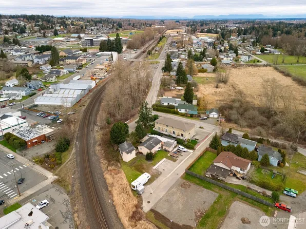 5698 2nd Avenue, Ferndale, WA 98248