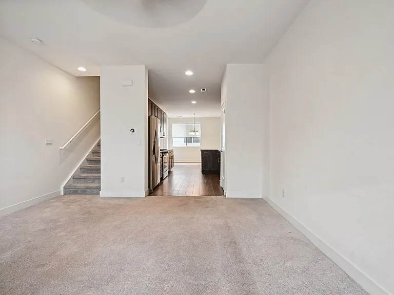1056 Navajo St — Photo 11