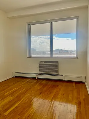 Rented by Oxford Property Group | media 11