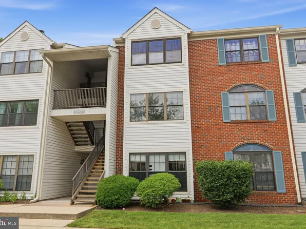6 Feiler Ct, Lawrence Township, NJ 08648