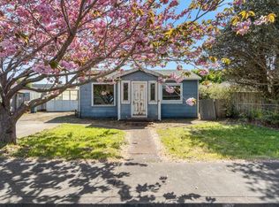 1757 Edeline Ave, McKinleyville, CA 95519