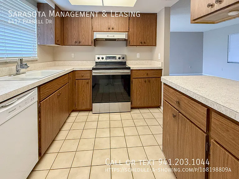 4417 Parnell Dr — Photo 6