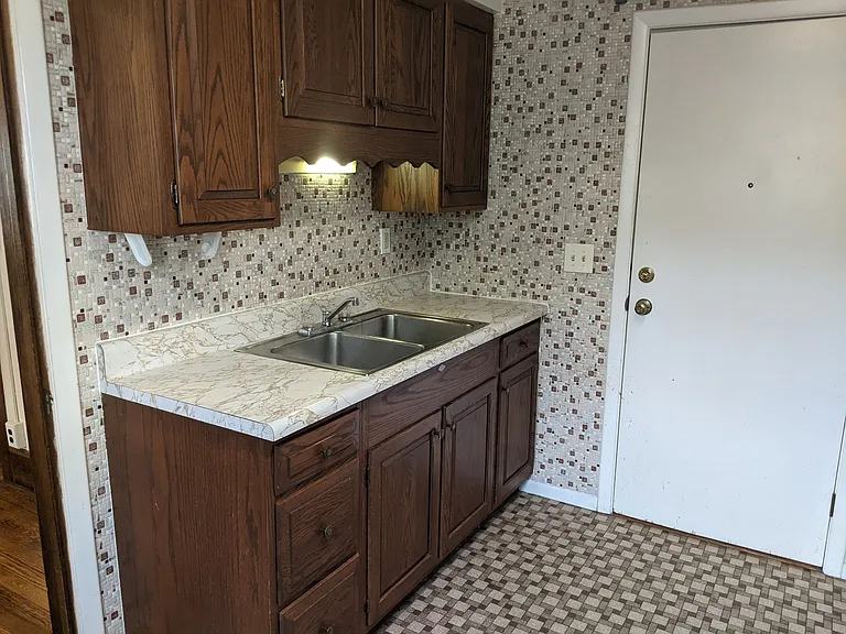311 Elmwood Ave #1 — Photo 9