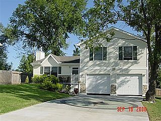 2112 Goodell Ct