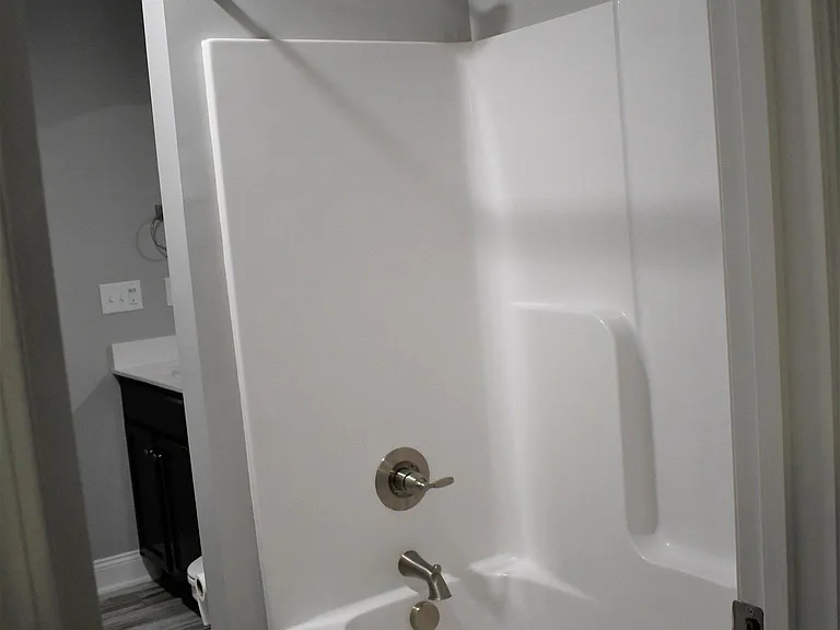 11 Burke Ave — Photo 35