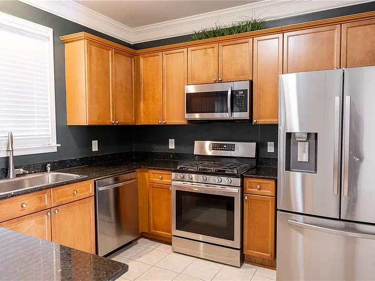 1232 Harris Commons Pl #1213 — Photo 9