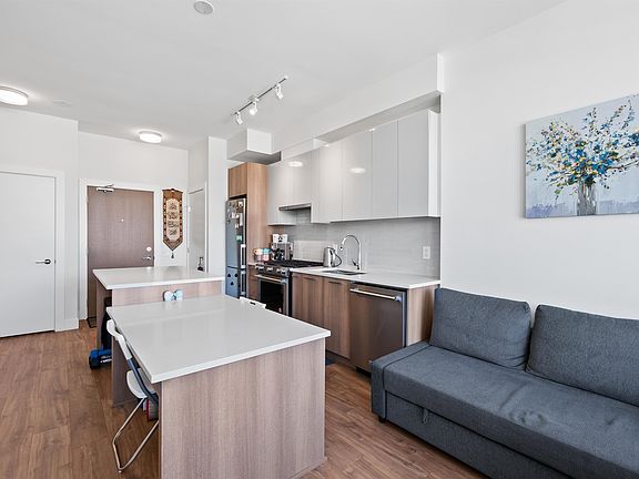 5th image of 258 Nelsons Ct #2305