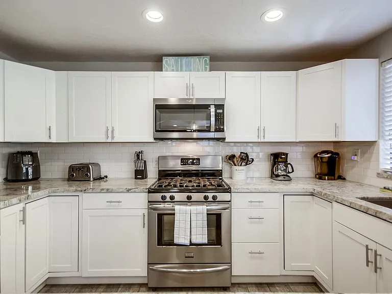 824 Island Ct #1 — Photo 26