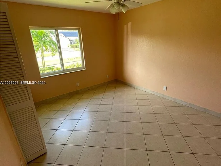 5352 Rose Marie Ave S — Photo 11