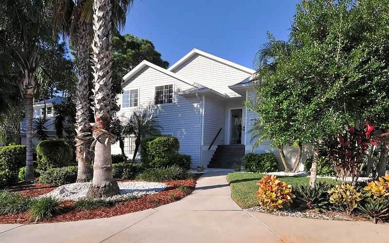 1st image of 375 Dolphin Shores Cir
