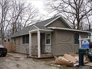 2nd image of 154 Whittier Dr