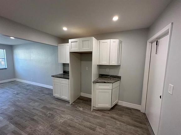 5th image of 1319 Douglass Ave #202
