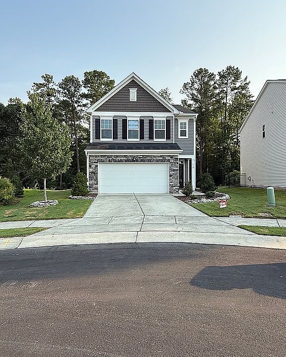1st image of 314 Bedivere Ln