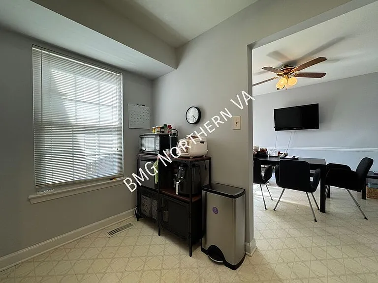 6118 Rocky Way Ct — Photo 10