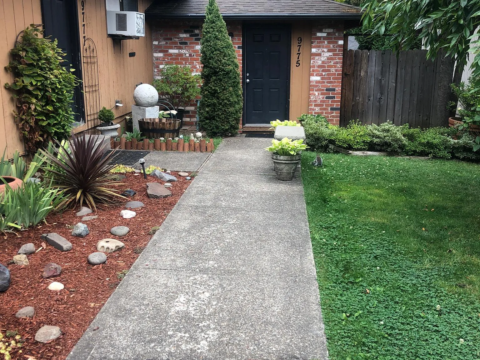2 bed, 960 sqft, $1,725 — Photo 2