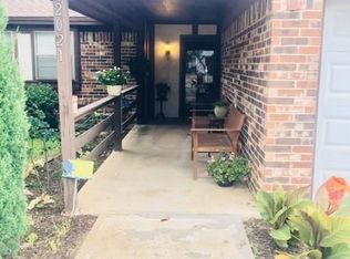 2021 Memphis Dr, Bedford, TX 76022