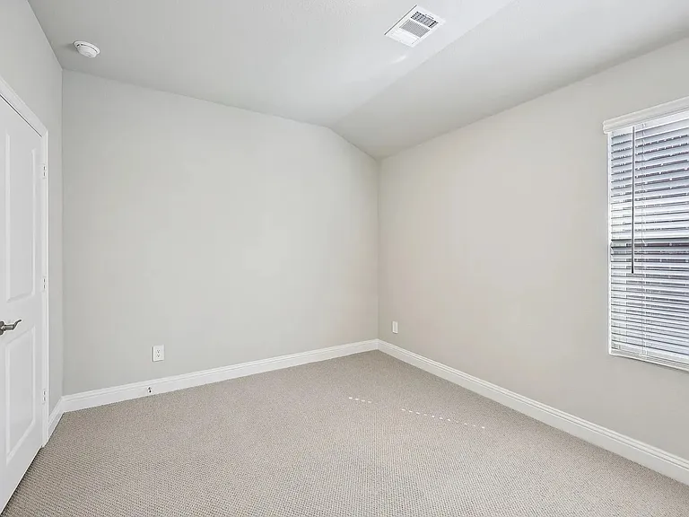 5910 Broadacre Dr — Photo 10