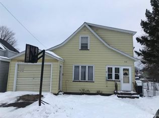 748 Park St, Ishpeming, MI 49849