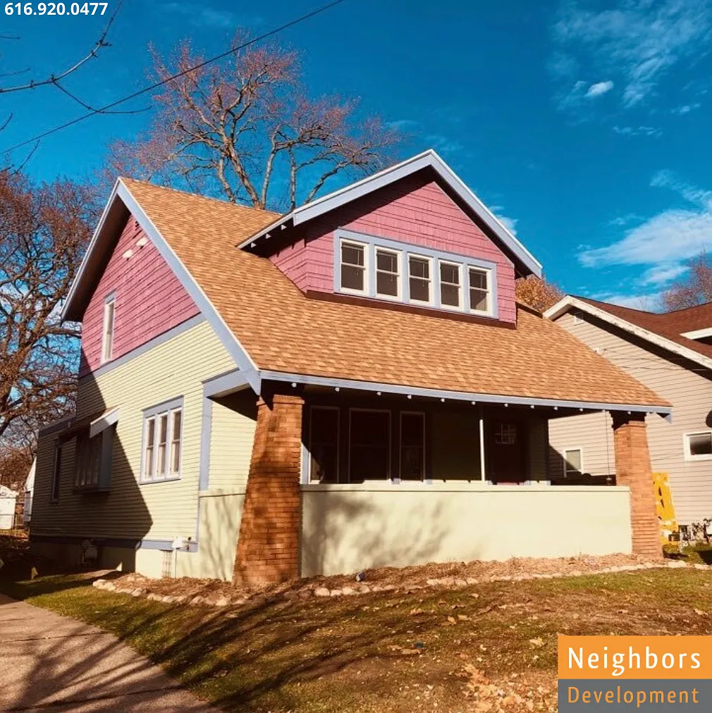 927 Arianna Street NW - 1 — Photo 2