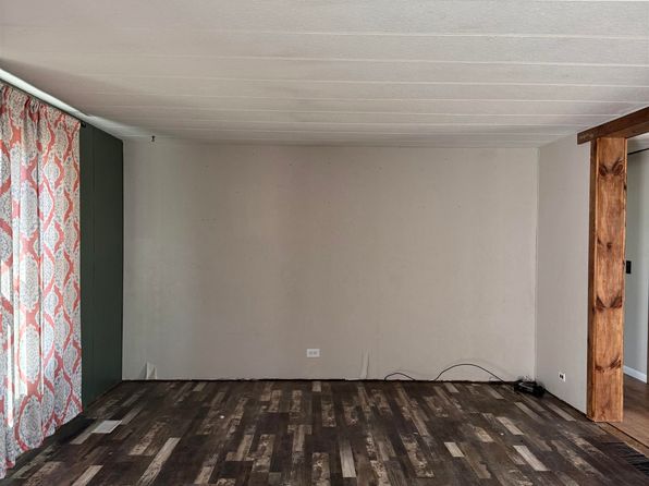 1604 Fairview Ave, Liberal, KS 67901