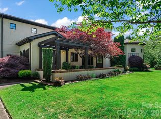 1807 Charden Rd, Davidson, NC 28036