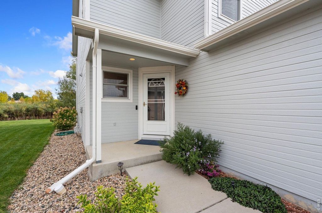 3714 Elgin Pl