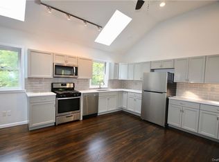 44 New Valley Rd, New City, NY 10956