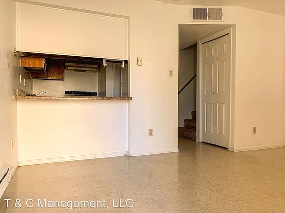 4th image of 3505 Tyson Pl NE #A