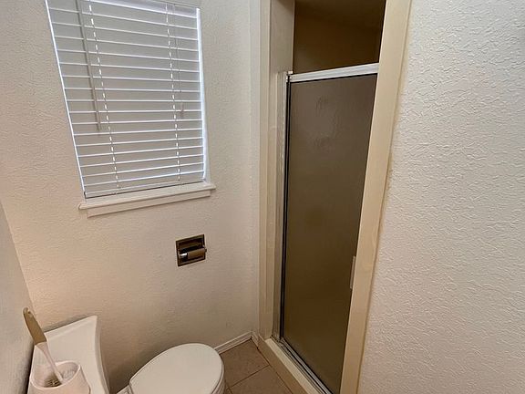 5th image of 409 Park Dr #432