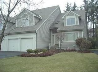 6015 Glenbarr Pl, Dublin, OH 43017