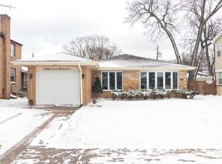 8735 Hamlin Ave, Skokie, IL 60076