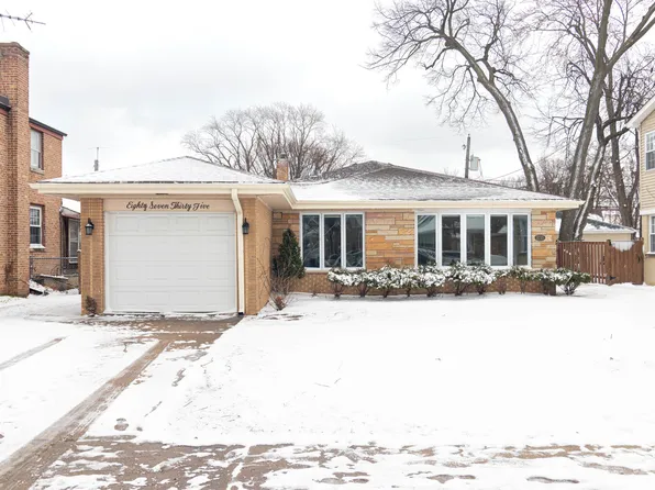 8735 Hamlin Ave, Skokie, IL 60076
