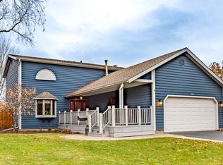 1116 N Old Mill Rd, Palatine, IL 60067