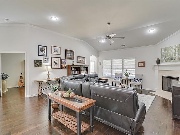 4th image of 6816 Clayton Nicholas Ct