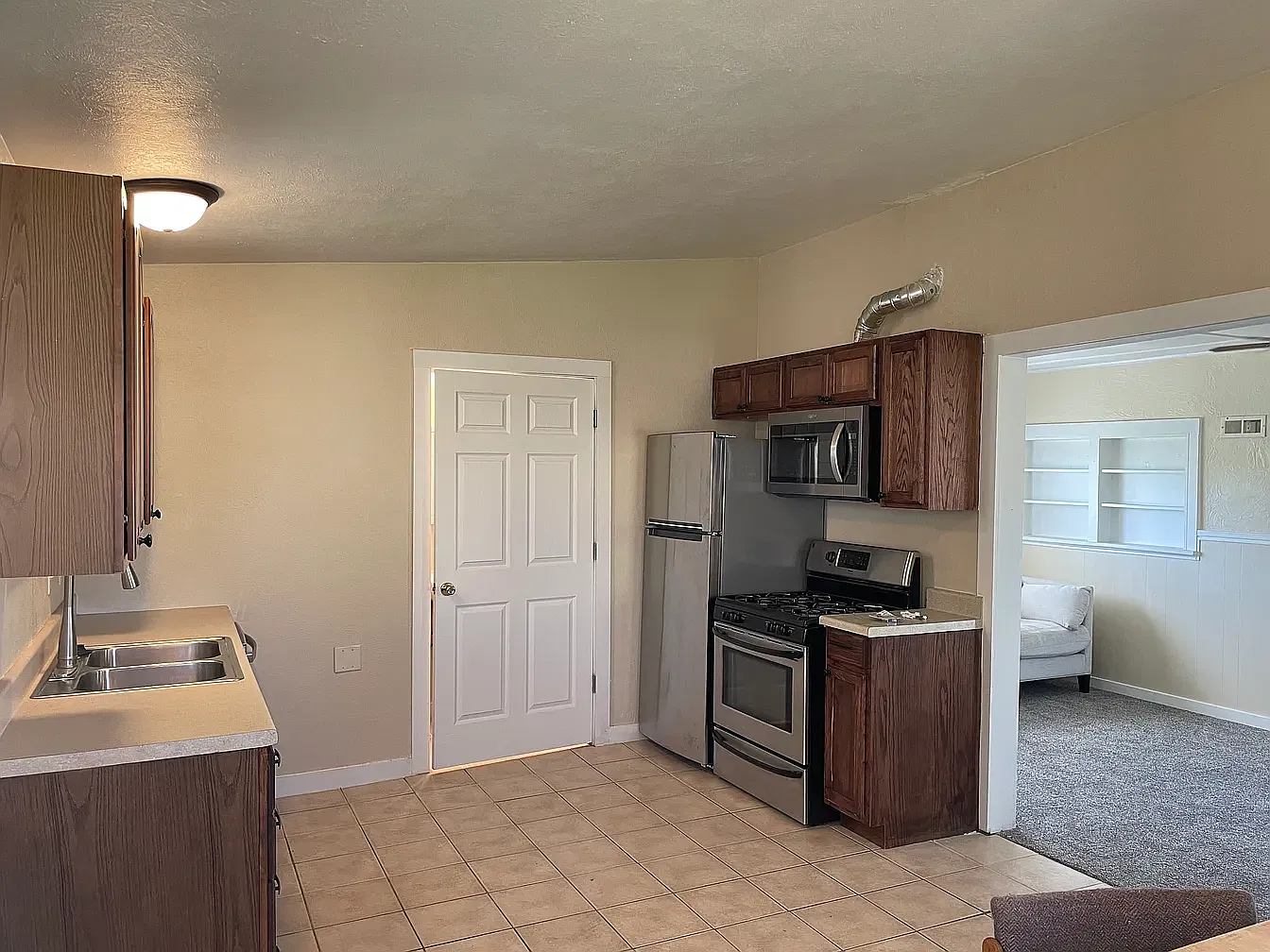 1 bed, 750 sqft, $1,500 — Photo 2