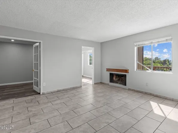 2090 Highview Ct APT 7, Reno, NV 89512