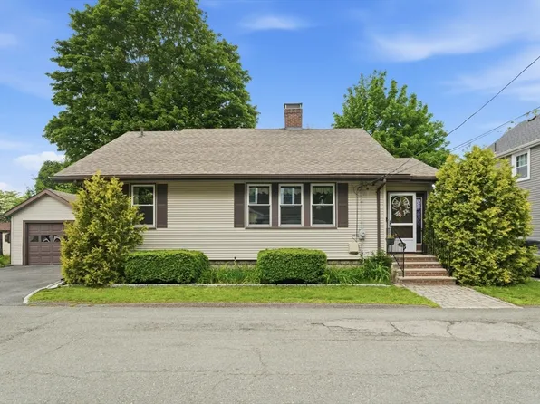 15 Ellsworth Ter, Lynn, MA 01904