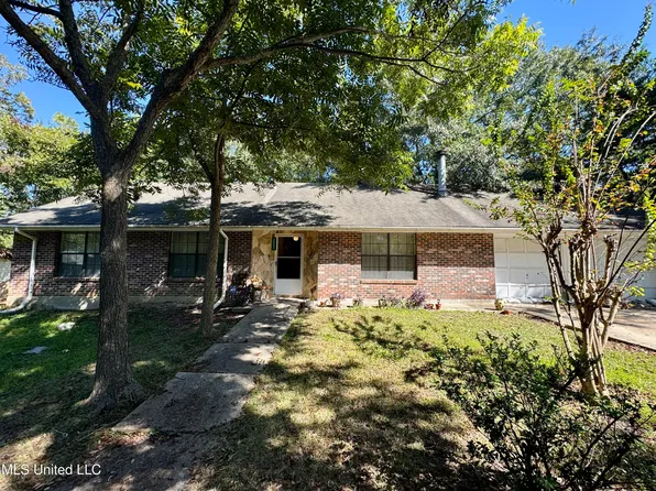 2002 35th Ave, Gulfport, MS 39501