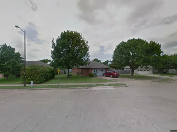 11 Marvin Gdns, Midlothian, TX 76065