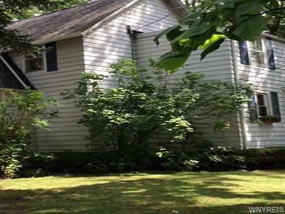 2nd image of 5517 Birchwood Dr