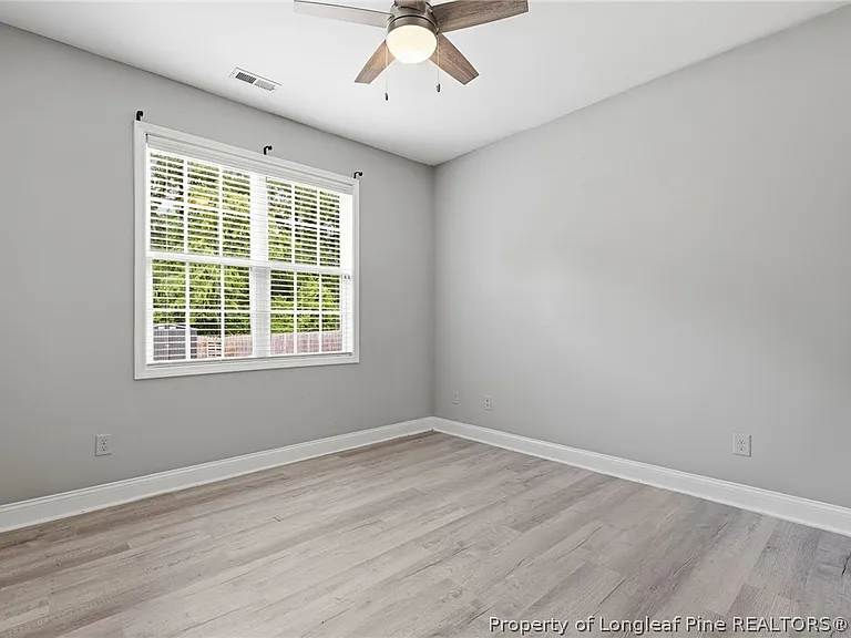 1541 Gallant Fox Ct — Photo 16