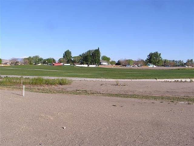 1st image of 407 Seminole Dr