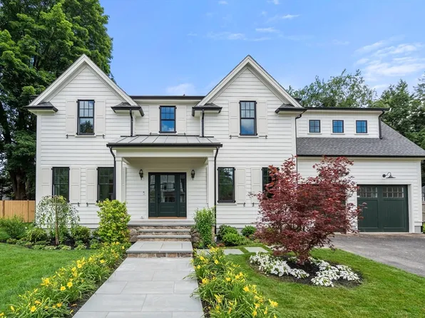 28 Parker Rd, Wellesley, MA 02482