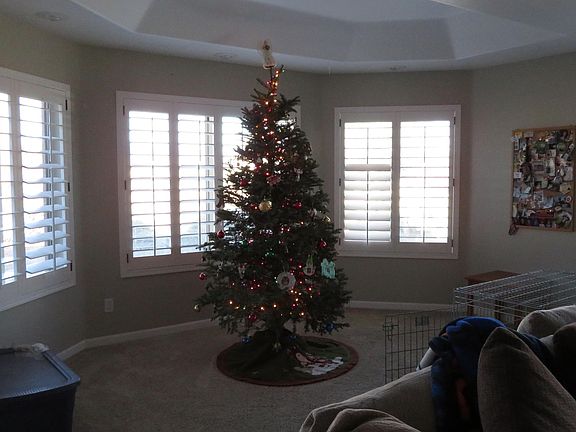5th image of 805 Sierra Vista Dr