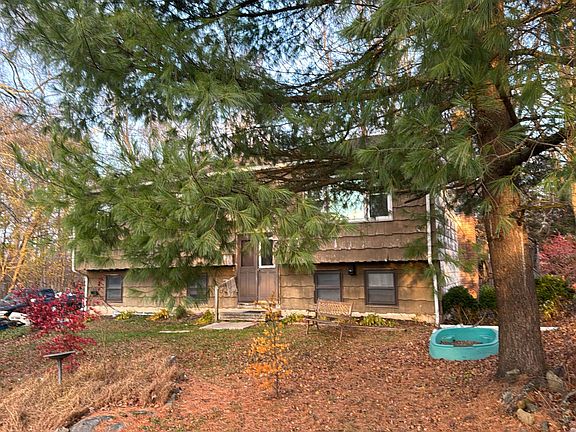 2nd image of 4 Clark Rd