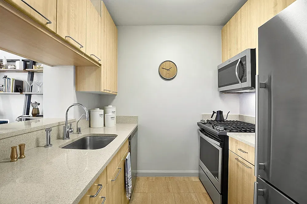601 West 57th Street — Photo 3