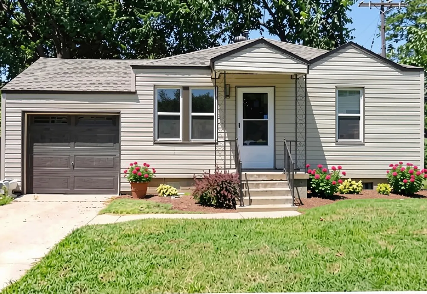 Remodeled 4-Bedroom in NW Oklahoma City — Photo 1