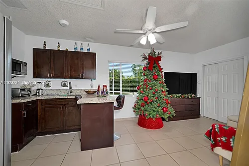 7420 SW 31st St #2 Photo 1